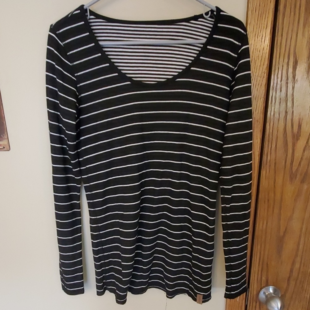 Maternity shirt